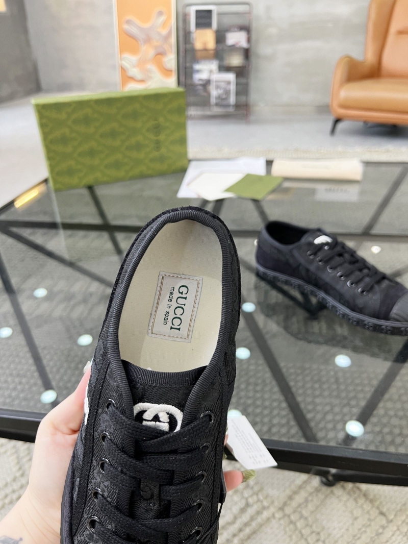 Gucci Casual Shoes